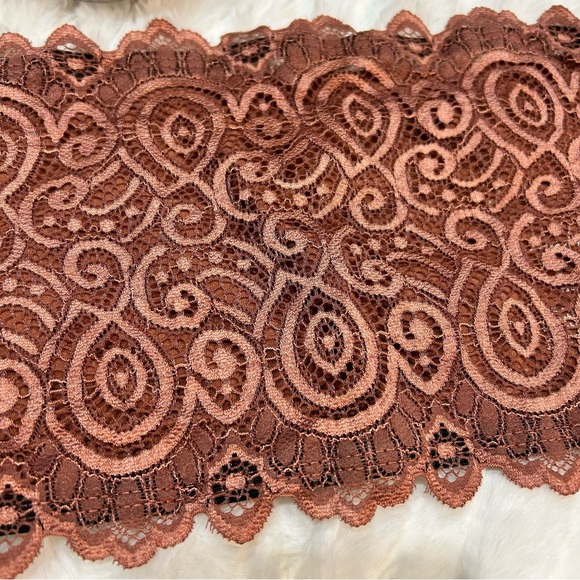 NWOT Free People Intimately Reversible Lace Bandeau - Picture 2 of 7